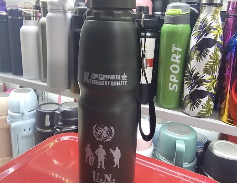 Insulated Stainless Steel thermal cup for  hiking and travel