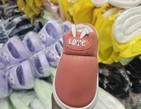 SOFT PLUSH WINTER BABY SHOES
